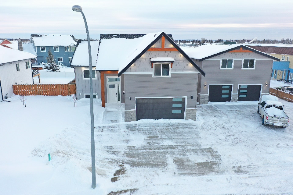 8915 112 Avenue - Main Suite